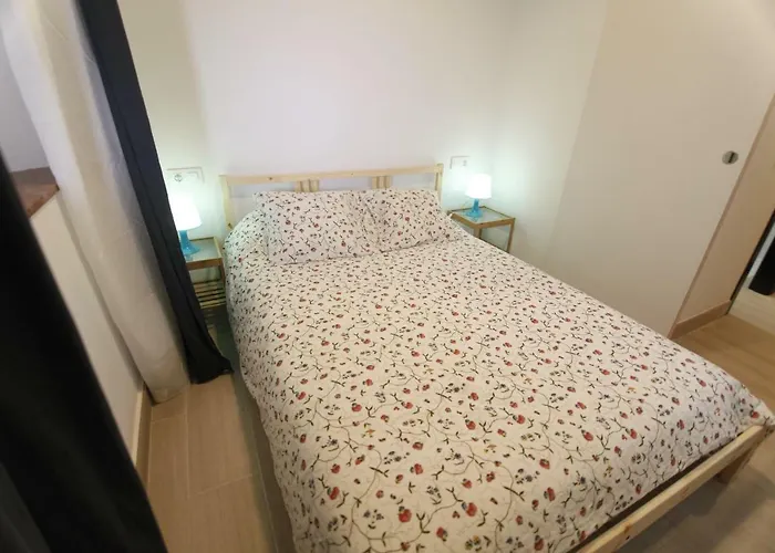 Preciosa Oportunidad, Junto A Playa Y Teatro Falla