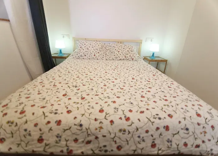 Preciosa Oportunidad, Junto A Playa Y Teatro Falla